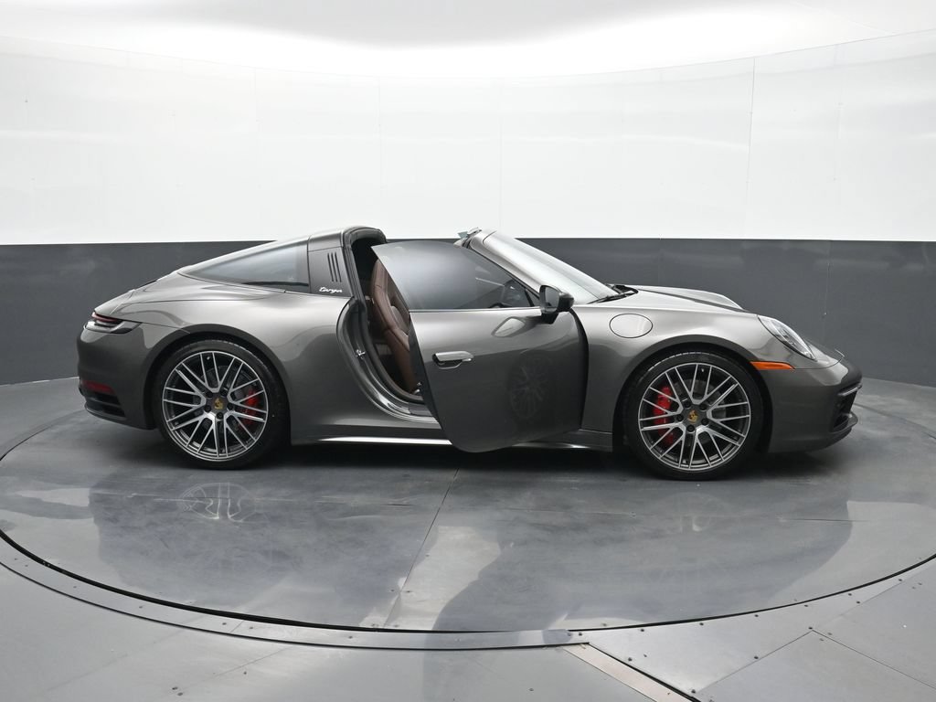 Certified 2024 Porsche 911 Targa 4S AWD/4WD image 29