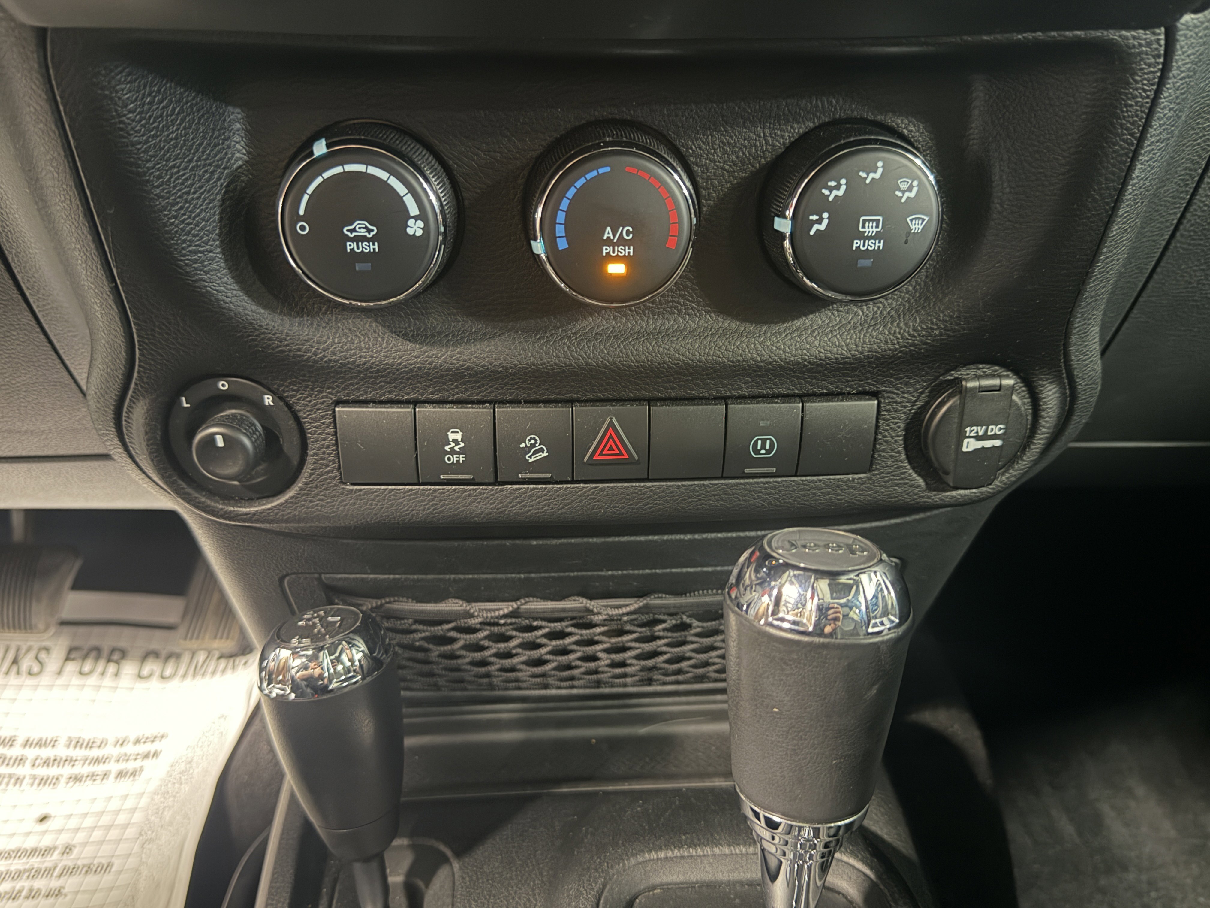 Used 2018 Jeep Wrangler Unlimited Sport AWD/4WD image 11