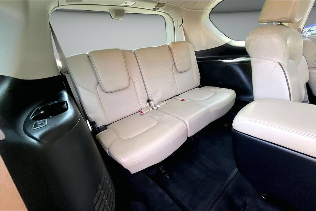 Used 2020 Nissan Armada Platinum w/ Captain's Chairs Package AWD/4WD image 26
