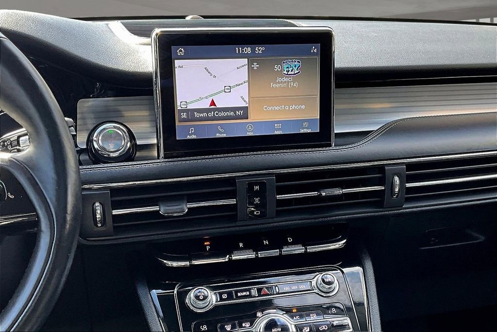 Used 2020 Lincoln Corsair AWD w/ Premium Package image 9