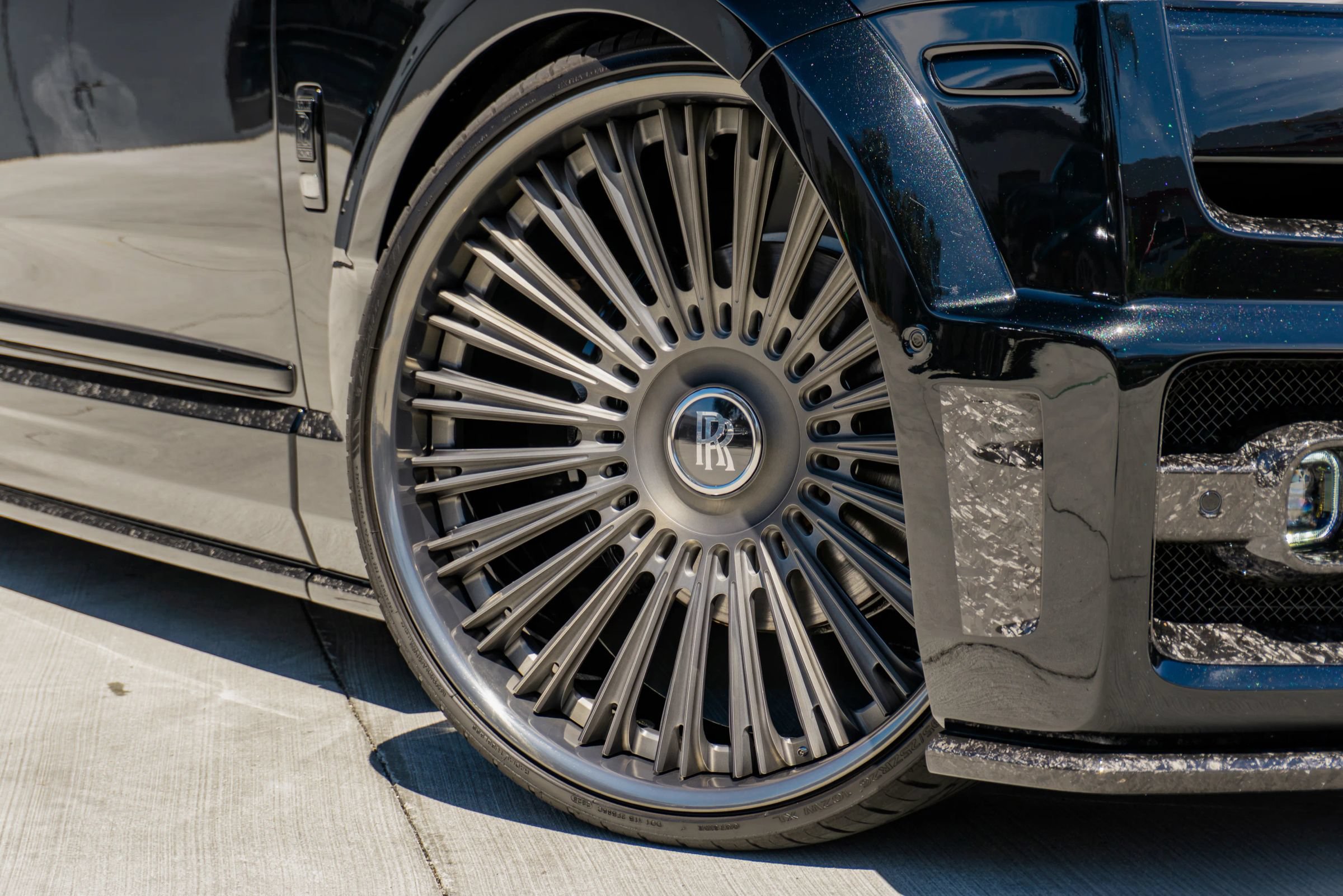 Used 2019 Rolls-Royce Cullinan AWD/4WD image 34