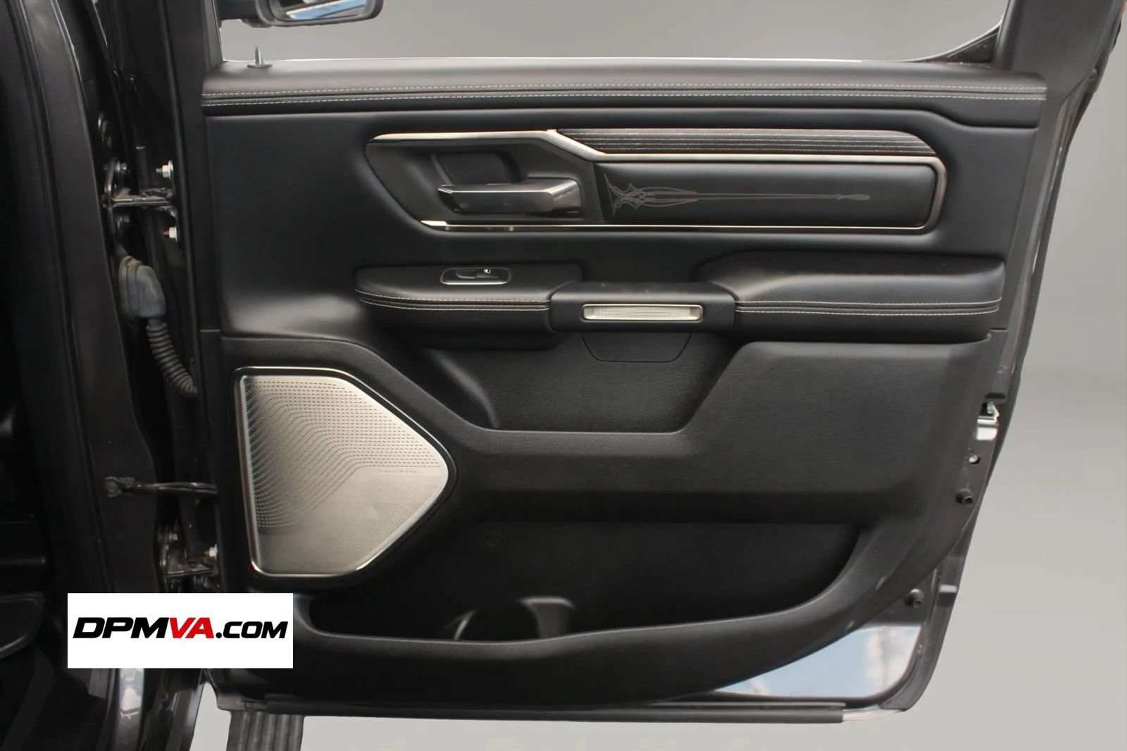 Used 2019 RAM 1500 Limited AWD/4WD image 24