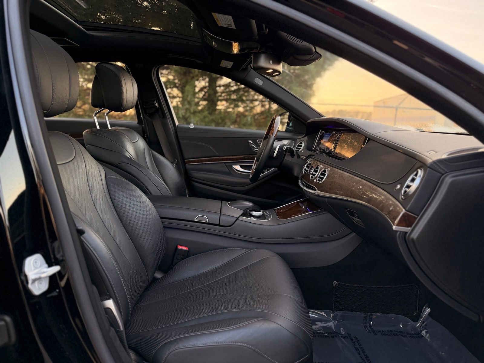 Used 2014 Mercedes-Benz S 550 Sedan w/ Sport Package w/ Sport Package image 30