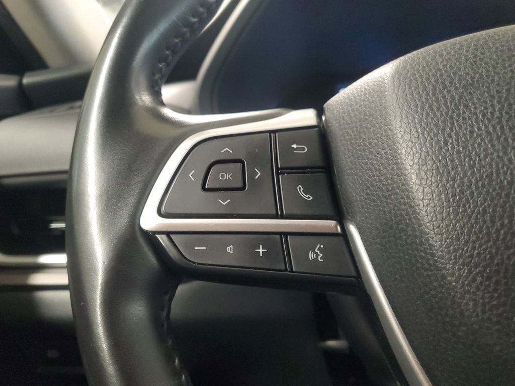 Certified 2024 Toyota Grand Highlander XLE image 19