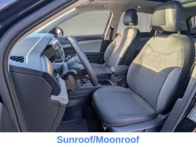 Used 2022 Volkswagen Taos SE image 8