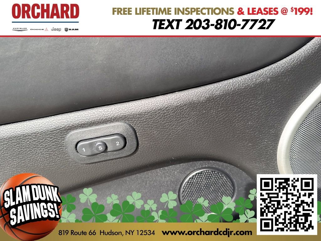 Used 2020 Jeep Grand Cherokee SRT image 25