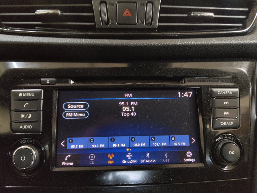 Used 2020 Nissan Rogue Sport S w/ Appearance Package FWD image 25