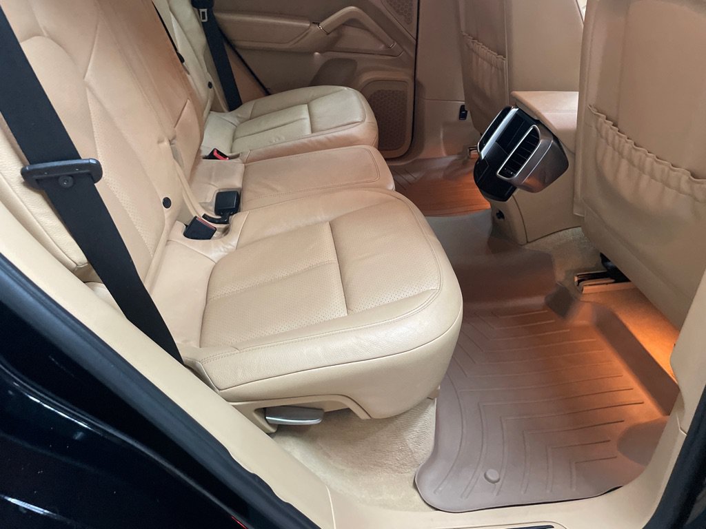 Used 2012 Porsche Cayenne AWD/4WD image 36