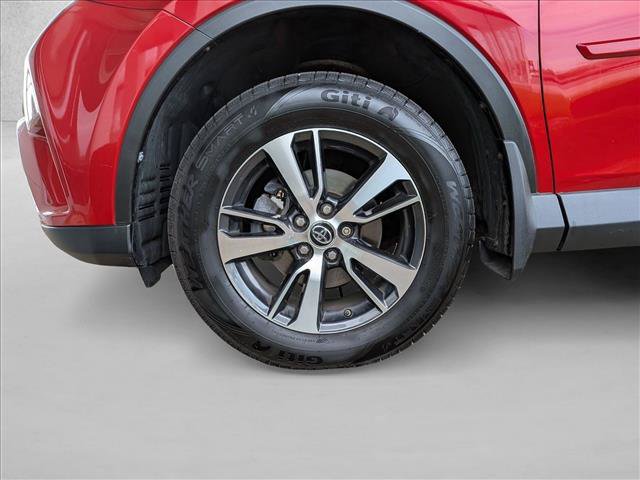 Used 2016 Toyota RAV4 XLE w/ Protection Package AWD/4WD image 22