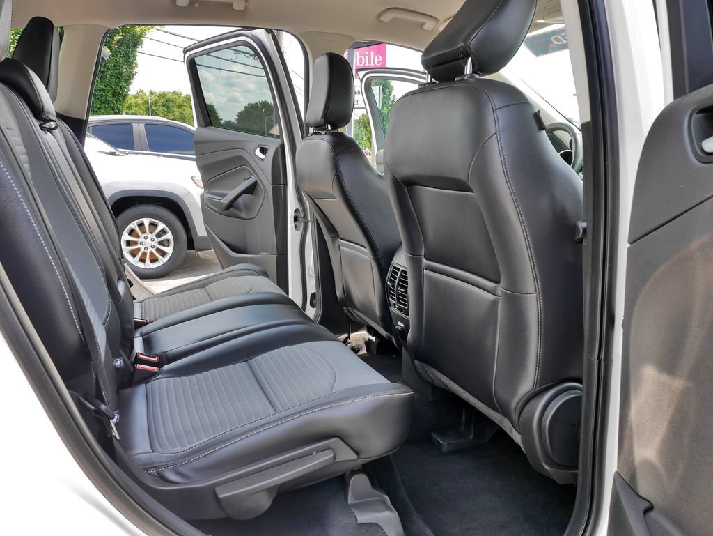 Used 2018 Ford Escape SE w/ SE Sport Appearance Package AWD/4WD image 11