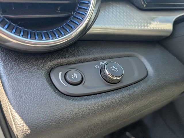 New 2026 Chevrolet Trax LT w/ Driver Confidence Package image 16