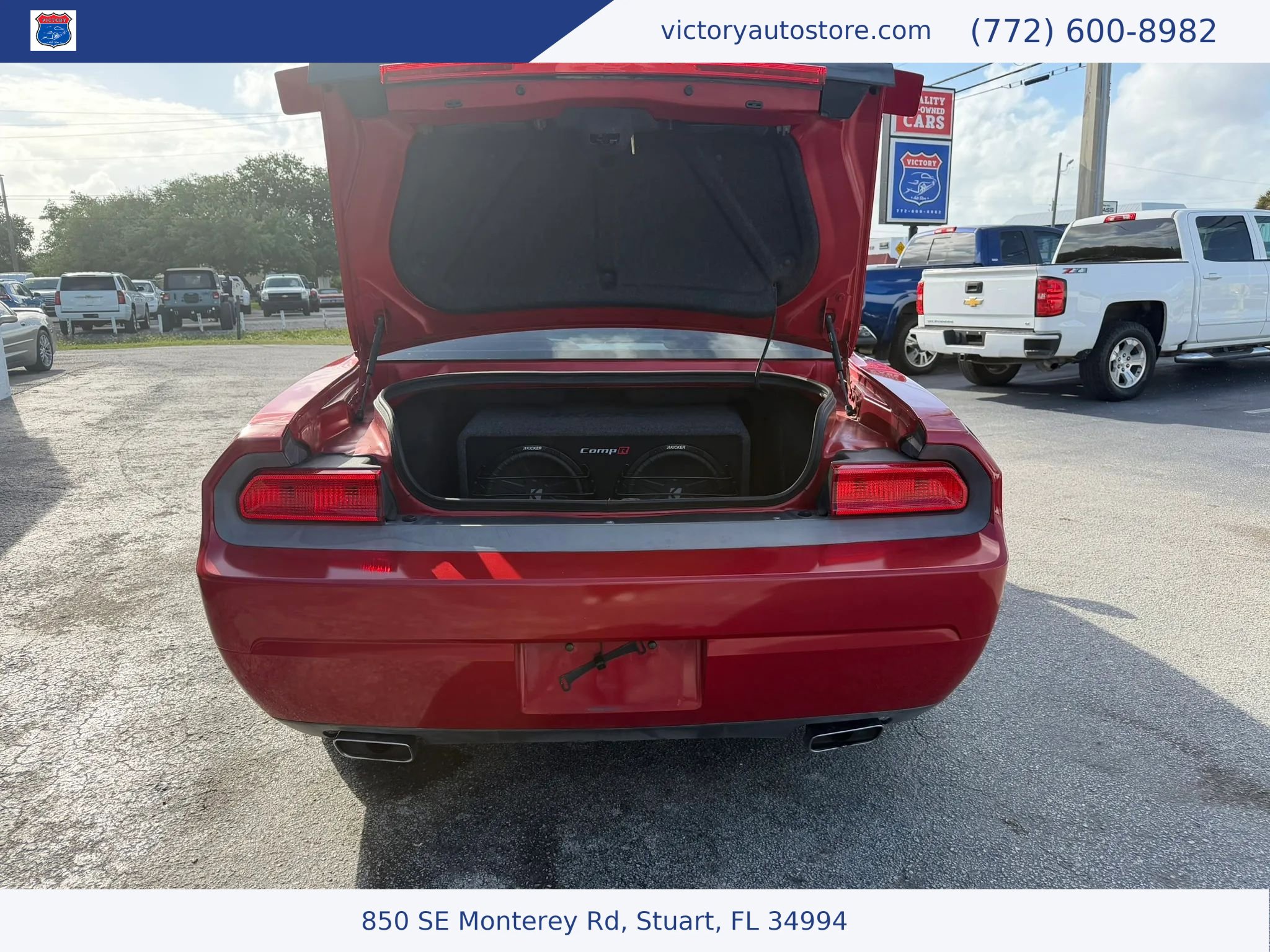 Used 2012 Dodge Challenger R/T RWD image 34