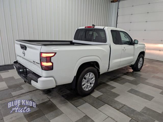 Used 2024 Nissan Frontier SV w/ SV Convenience Package image 4