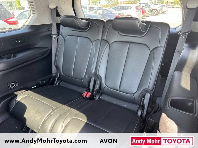 Used 2021 Jeep Grand Cherokee L Limited AWD/4WD image 11