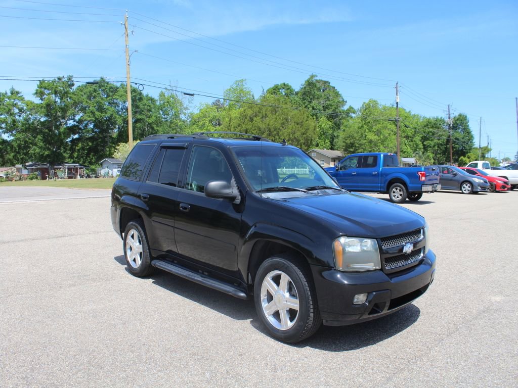 Used 2007 Chevrolet TrailBlazer LT AWD/4WD image 2