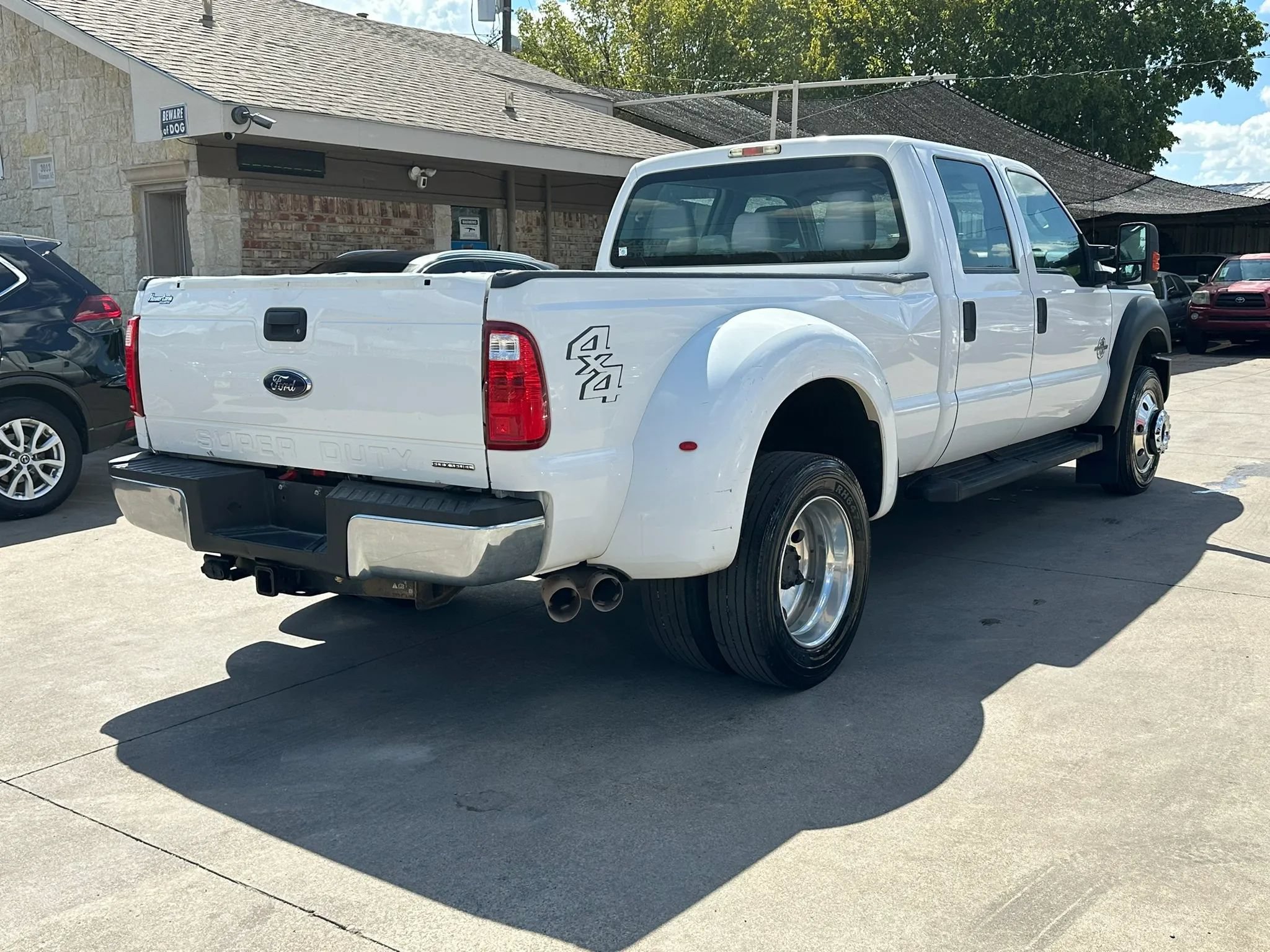 Used 2016 Ford F450 XL w/ Power Equipment Group AWD/4WD image 2