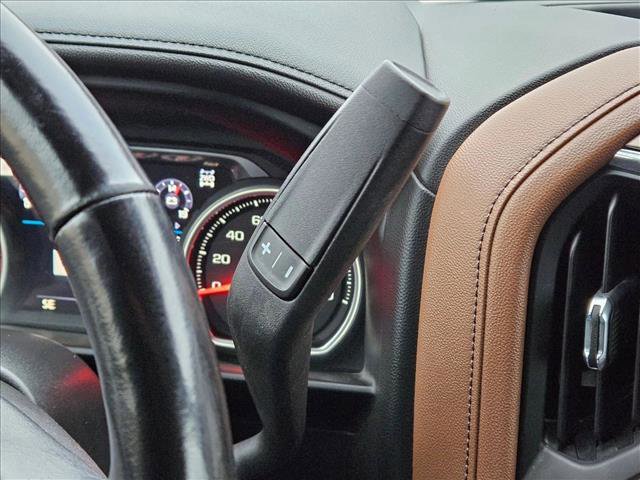 Used 2020 Chevrolet Silverado 1500 High Country w/ Technology Package image 16