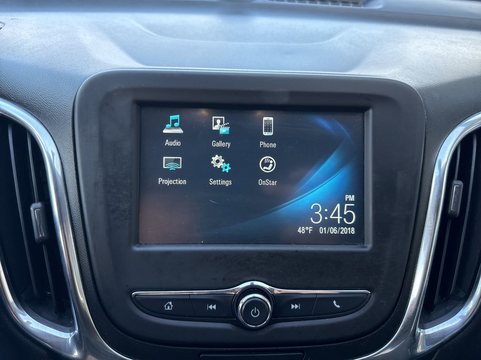 Used 2018 Chevrolet Equinox LT AWD/4WD image 21