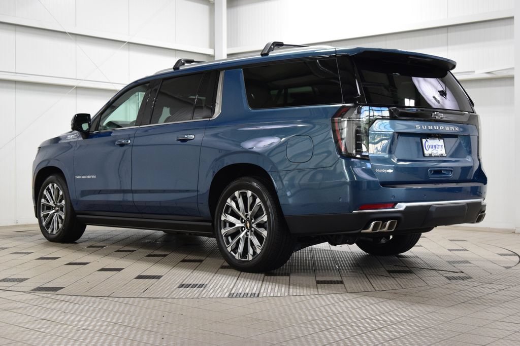 New 2026 Chevrolet Suburban High Country AWD/4WD image 6