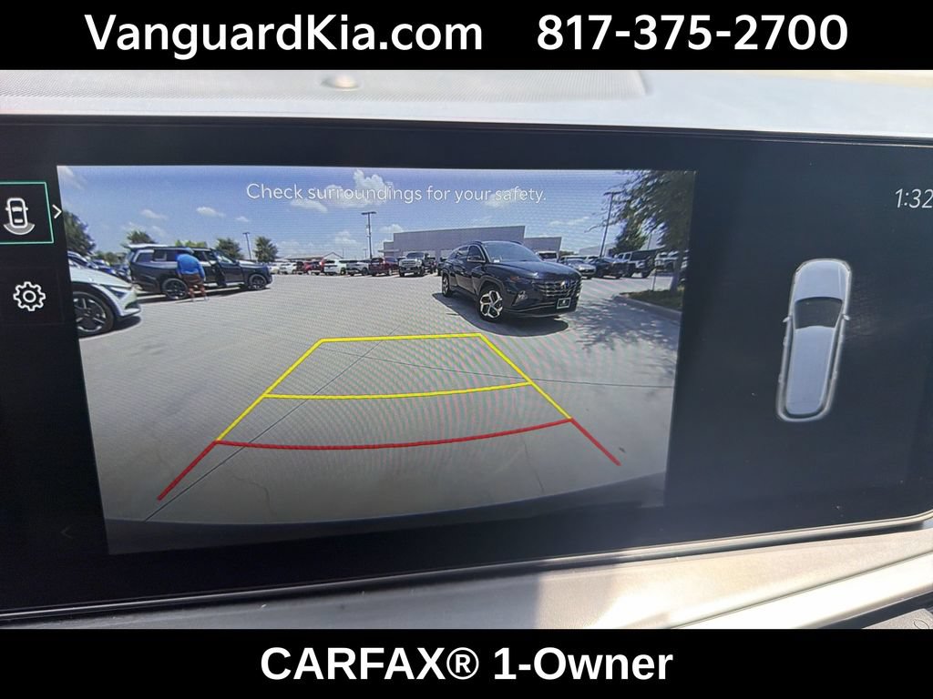 Certified 2025 Kia Sorento S FWD image 26