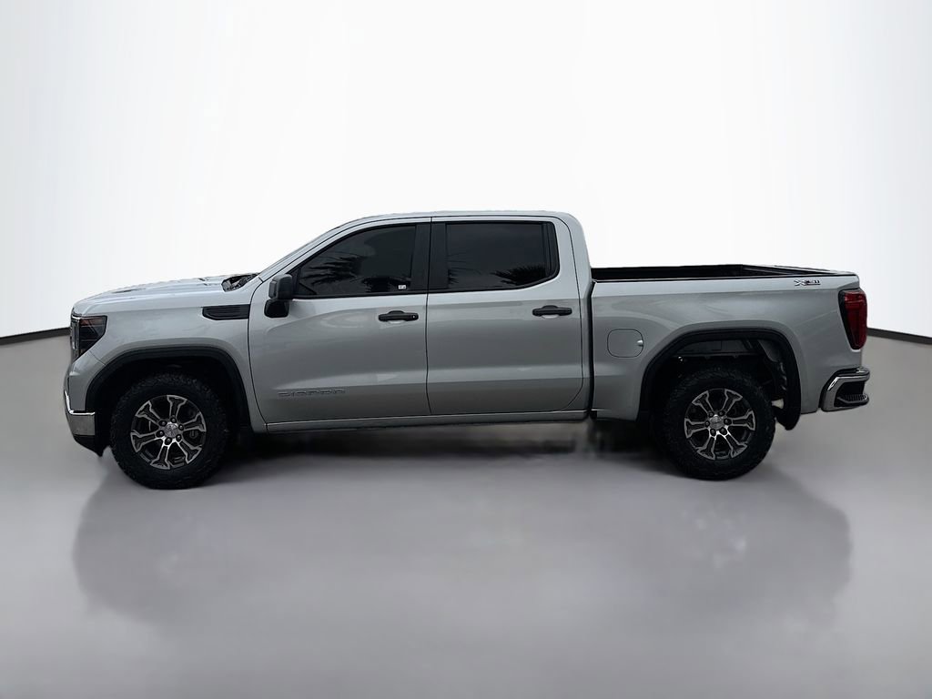 Used 2022 GMC Sierra 1500 Pro w/ Pro Value Package AWD/4WD image 4