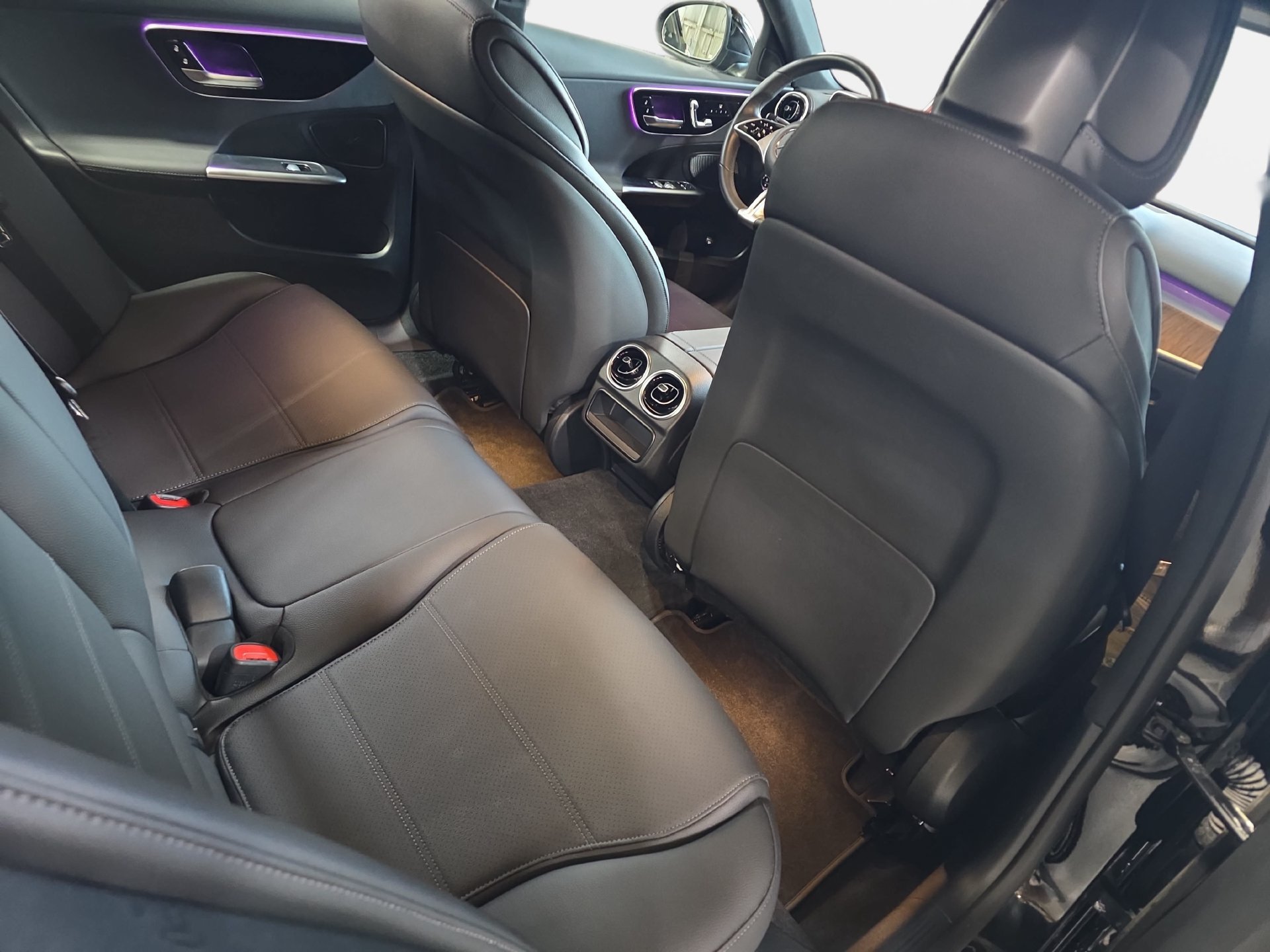 Certified 2026 Mercedes-Benz C 300 Sedan image 11