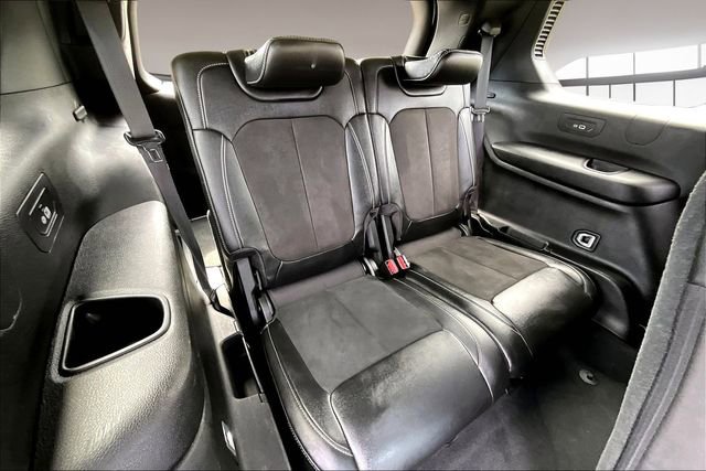 Used 2024 Jeep Grand Cherokee L Laredo AWD/4WD image 22