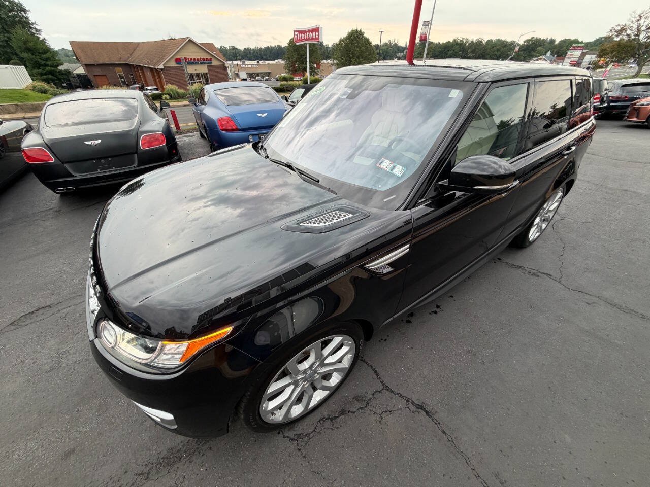 Used 2016 Land Rover Range Rover Sport HSE AWD/4WD image 12