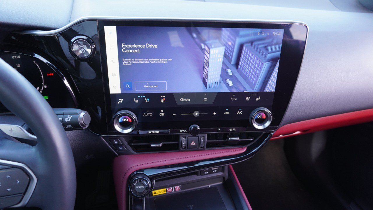 Used 2025 Lexus NX 350h AWD w/ Cold Area Package image 17