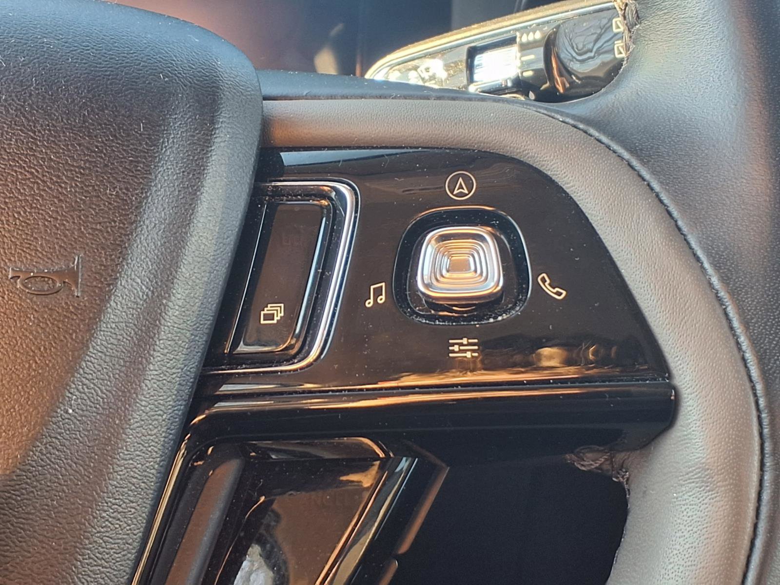 Used 2024 Lincoln Corsair Reserve image 18