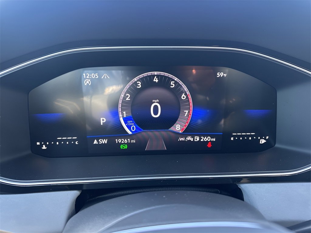 Used 2025 Volkswagen Jetta SE image 23