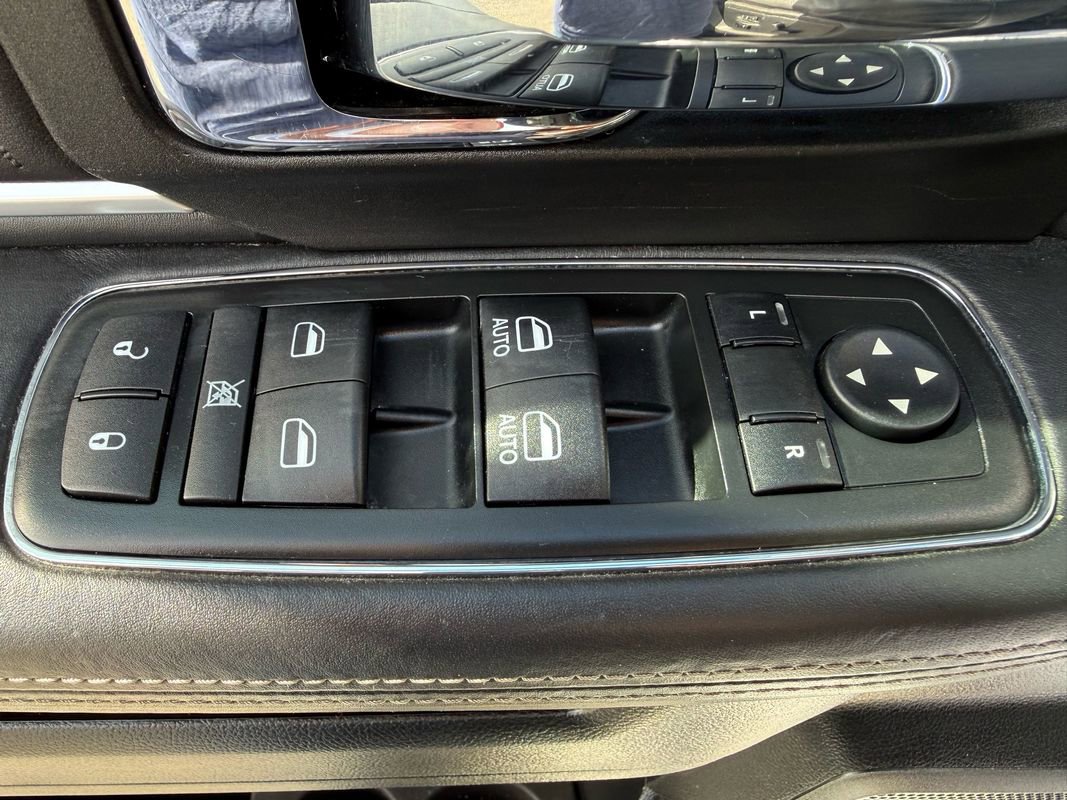 Used 2015 RAM 1500 Limited AWD/4WD image 13