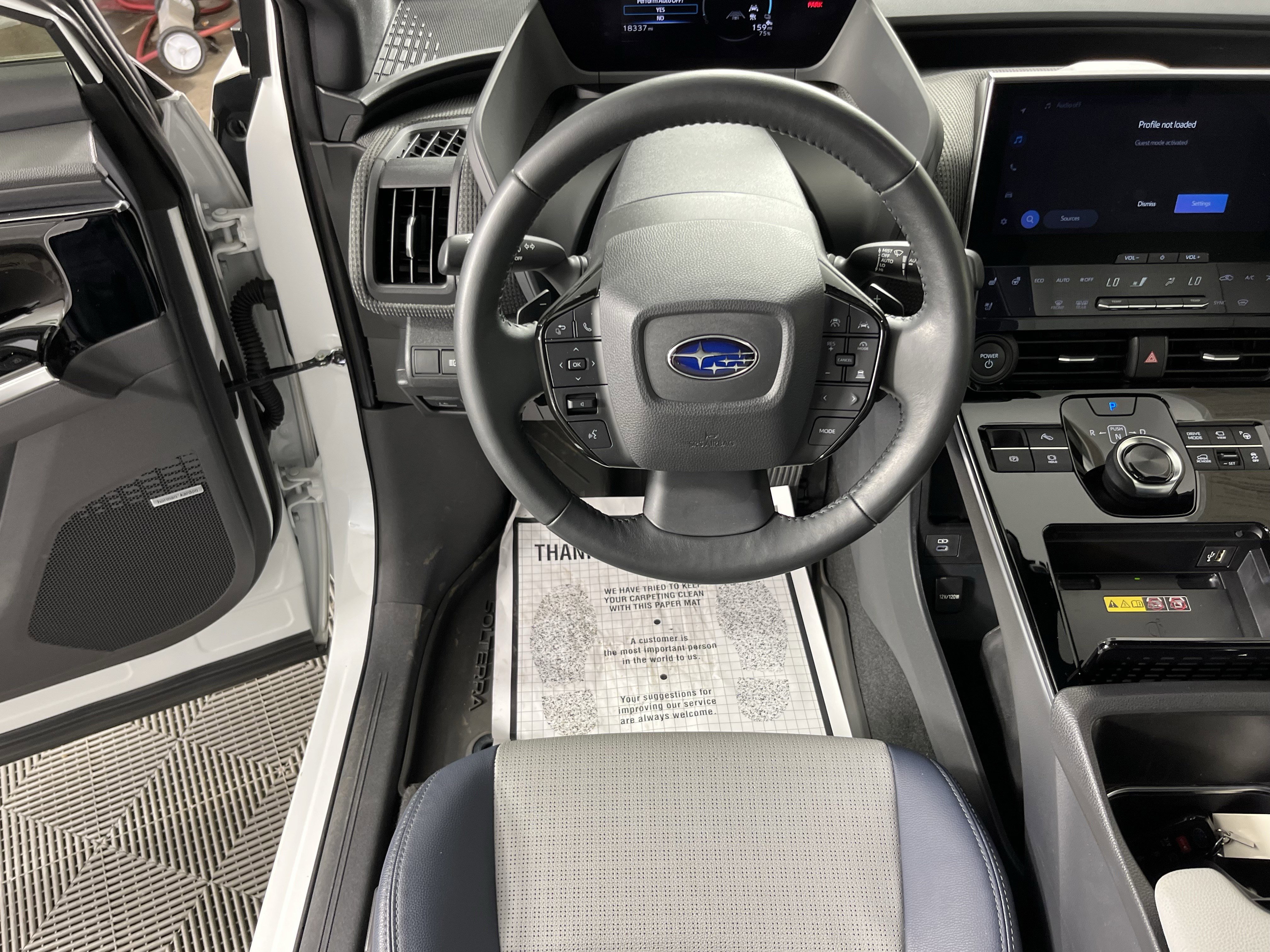 Used 2023 Subaru Solterra AWD image 12