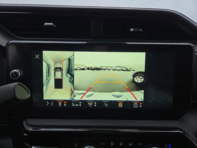 Used 2025 GMC Sierra 3500 AT4 w/ AT4 Premium Plus Package image 34