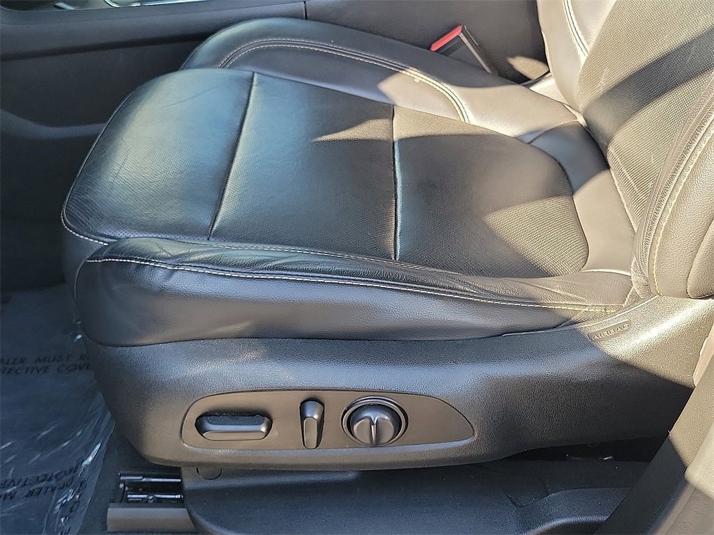 Used 2020 Chevrolet Traverse Premier w/ LPO, Floor Liner Package image 17