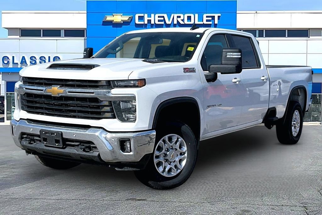 New 2025 Chevrolet Silverado 2500 LT w/ Safety Package image 2