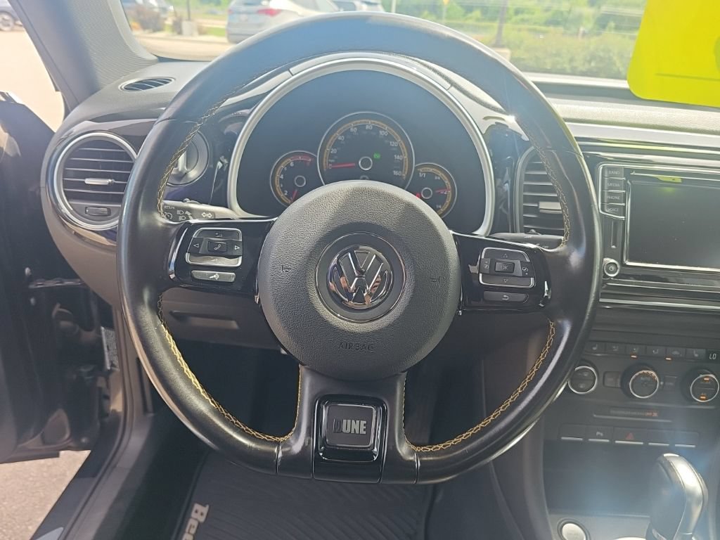 Used 2016 Volkswagen Beetle 1.8T Dune FWD image 17