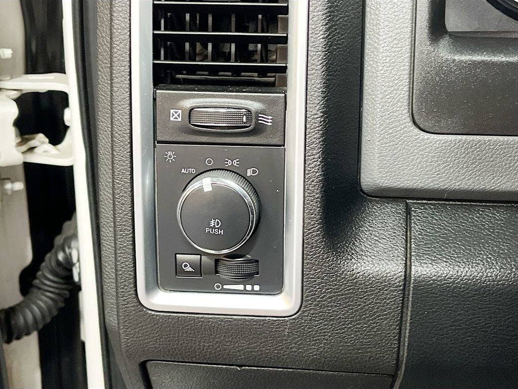 Used 2017 RAM 1500 Outdoorsman AWD/4WD image 10