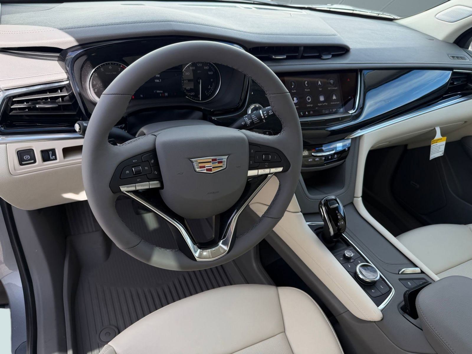 New 2025 Cadillac XT6 Premium Luxury w/ LPO, Floor Liner Package image 3