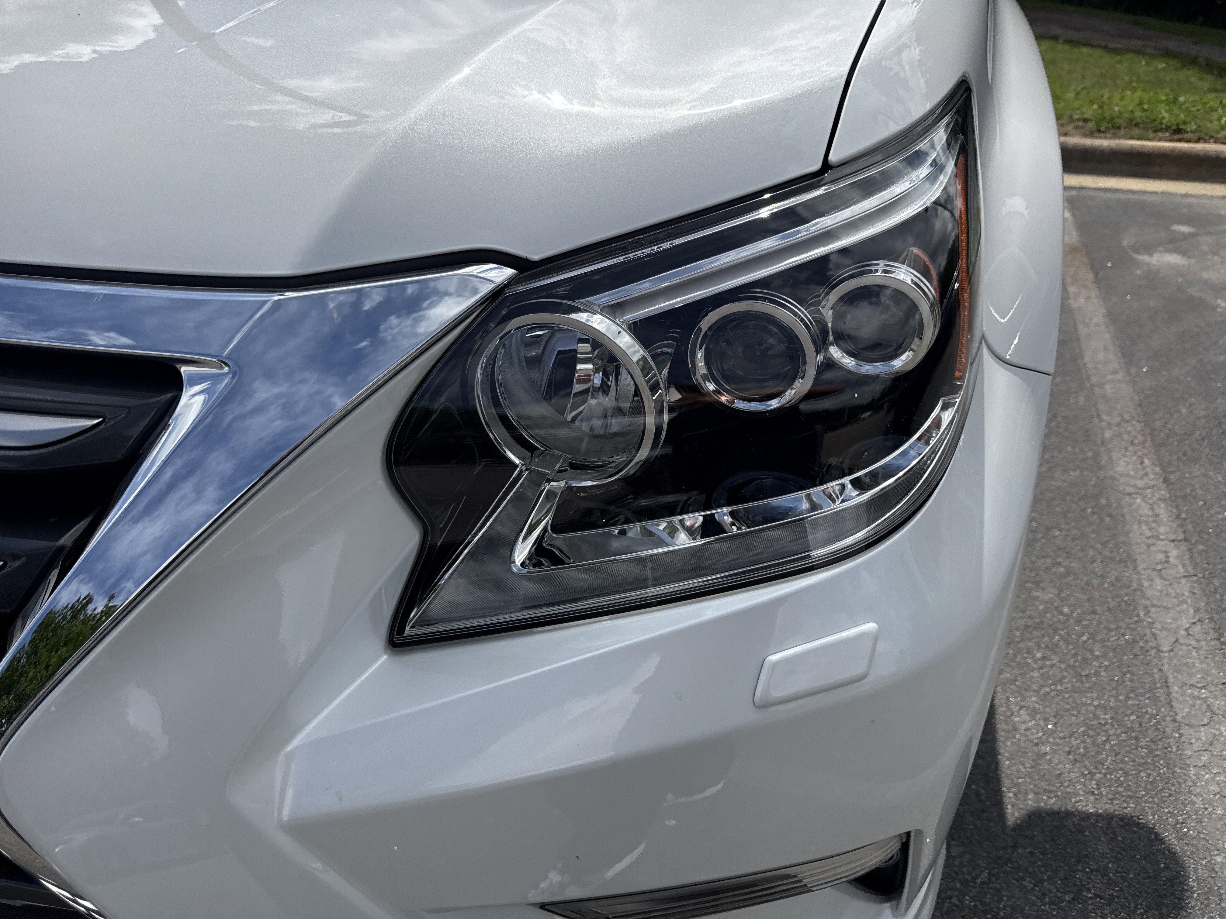 Used 2019 Lexus GX 460 Premium AWD/4WD image 12