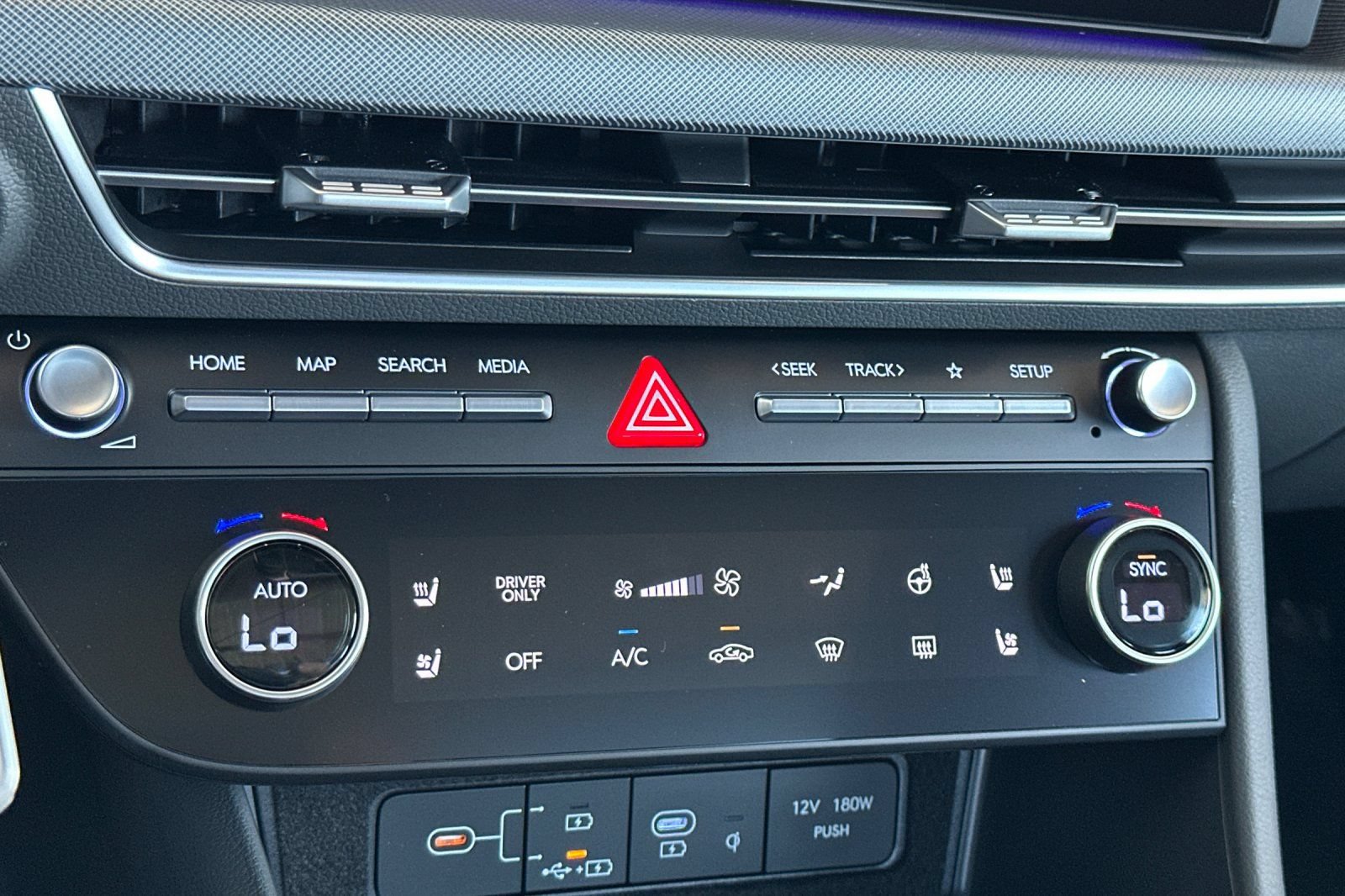 New 2026 Hyundai Sonata Limited FWD image 19