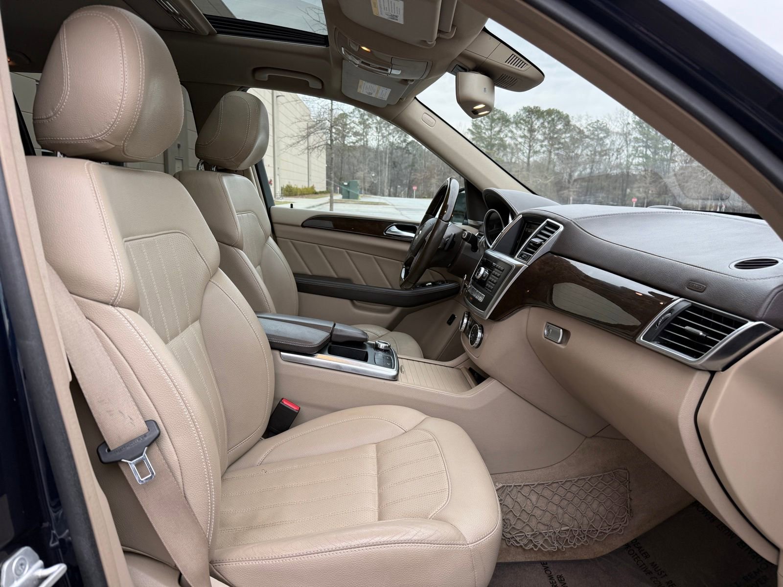 Used 2016 Mercedes-Benz GL 450 4MATIC image 34