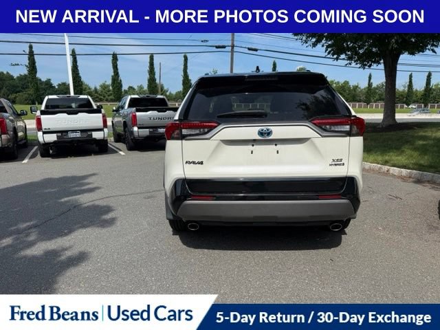 Used 2021 Toyota RAV4 XSE AWD/4WD image 4