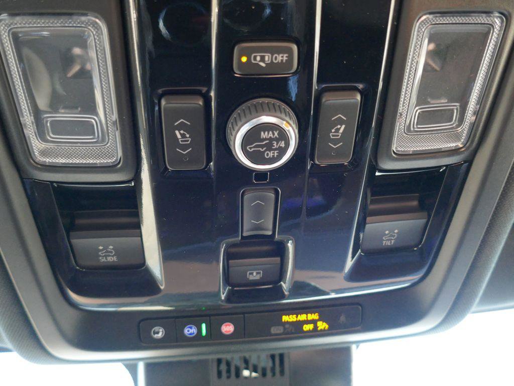 New 2026 Chevrolet Suburban High Country image 26