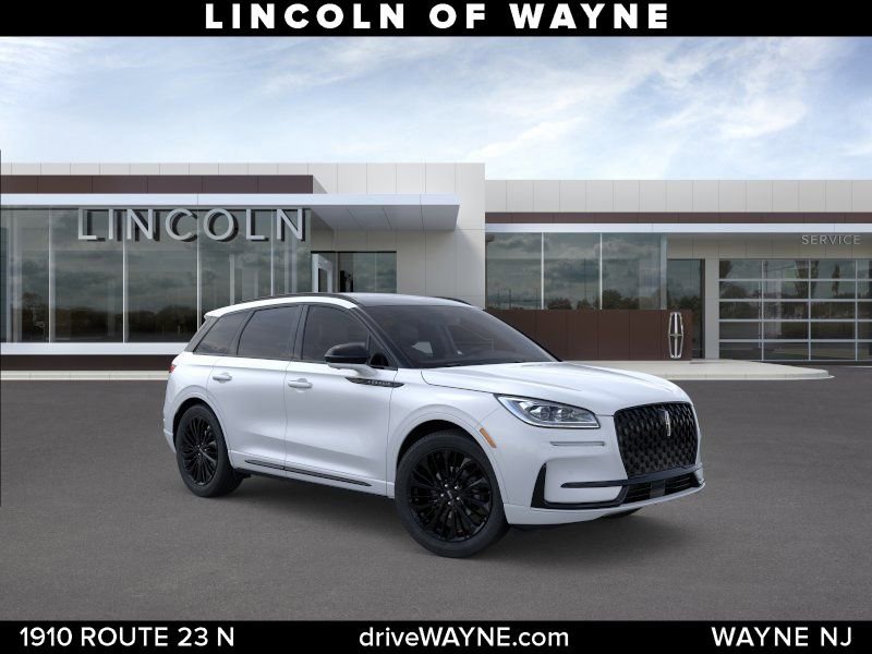 New 2025 Lincoln Corsair Reserve w/ Jet Appearance Package image 8