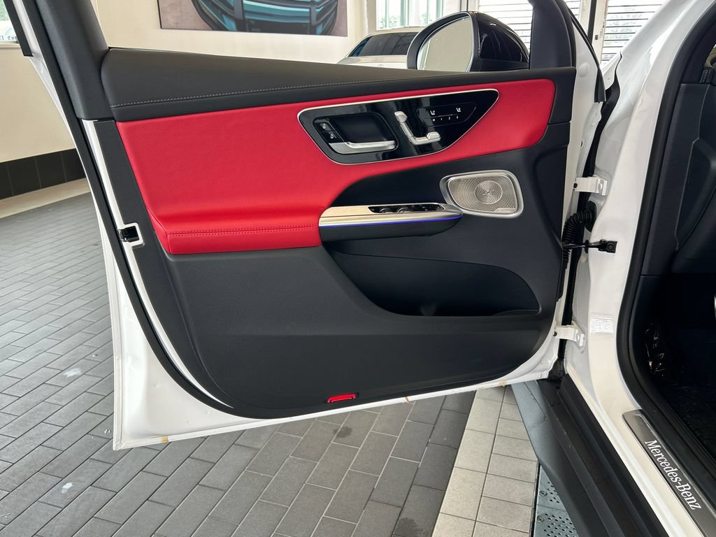 New 2027 Mercedes-Benz GLC 300 4MATIC image 10