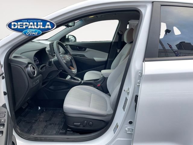 Used 2023 Hyundai Kona SEL image 11