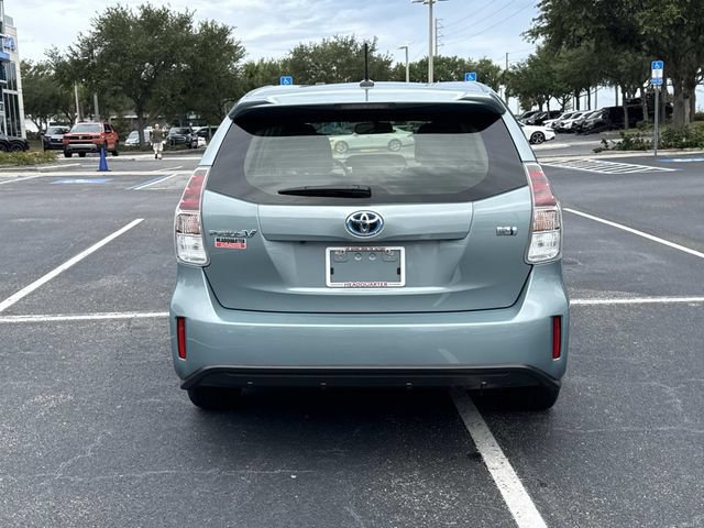 Used 2017 Toyota Prius V Four FWD image 5