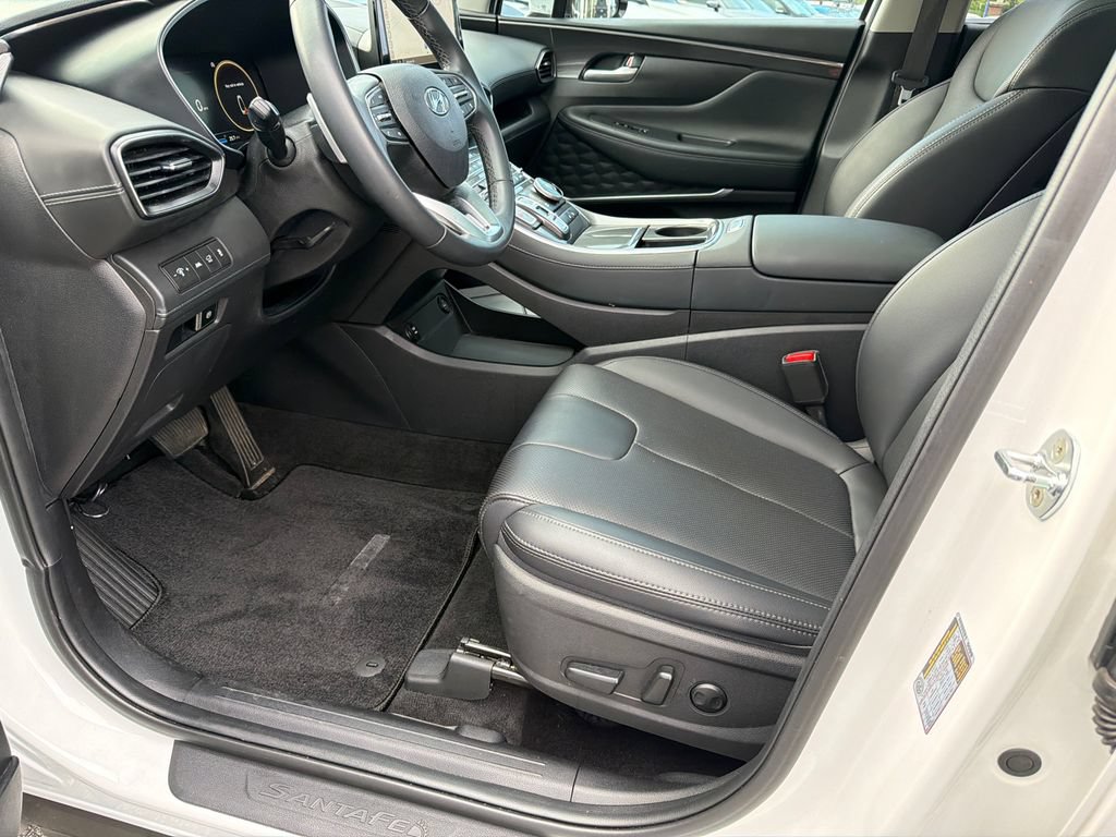 Used 2023 Hyundai Santa Fe SEL w/ Premium Package FWD image 9