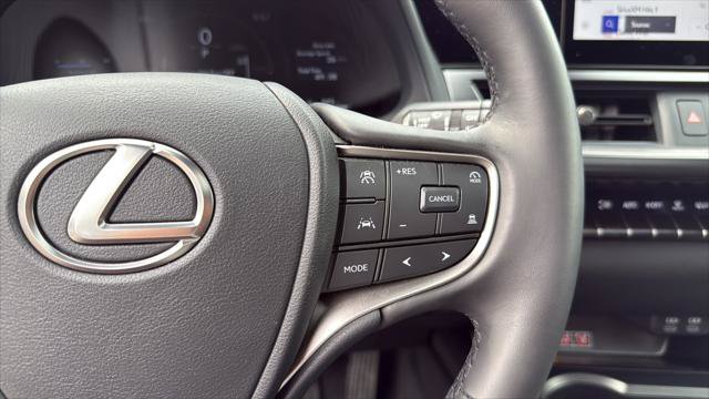 Certified 2025 Lexus UX 300h AWD w/ Accessory Package (Z2) image 25